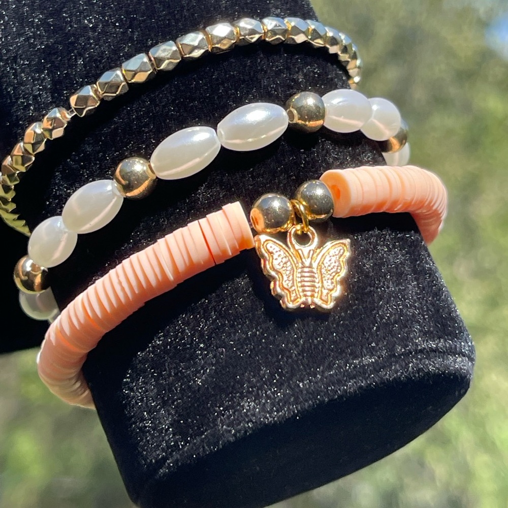 Set of 3 bracelets